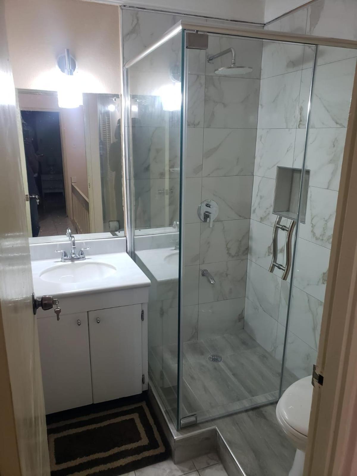 Finest Accommodation Renfrew Place 4-12 Renfrew Rd 2 Bedroom 2 Bat Apt # 15 New Kinston Jamaica Kingston Exterior photo